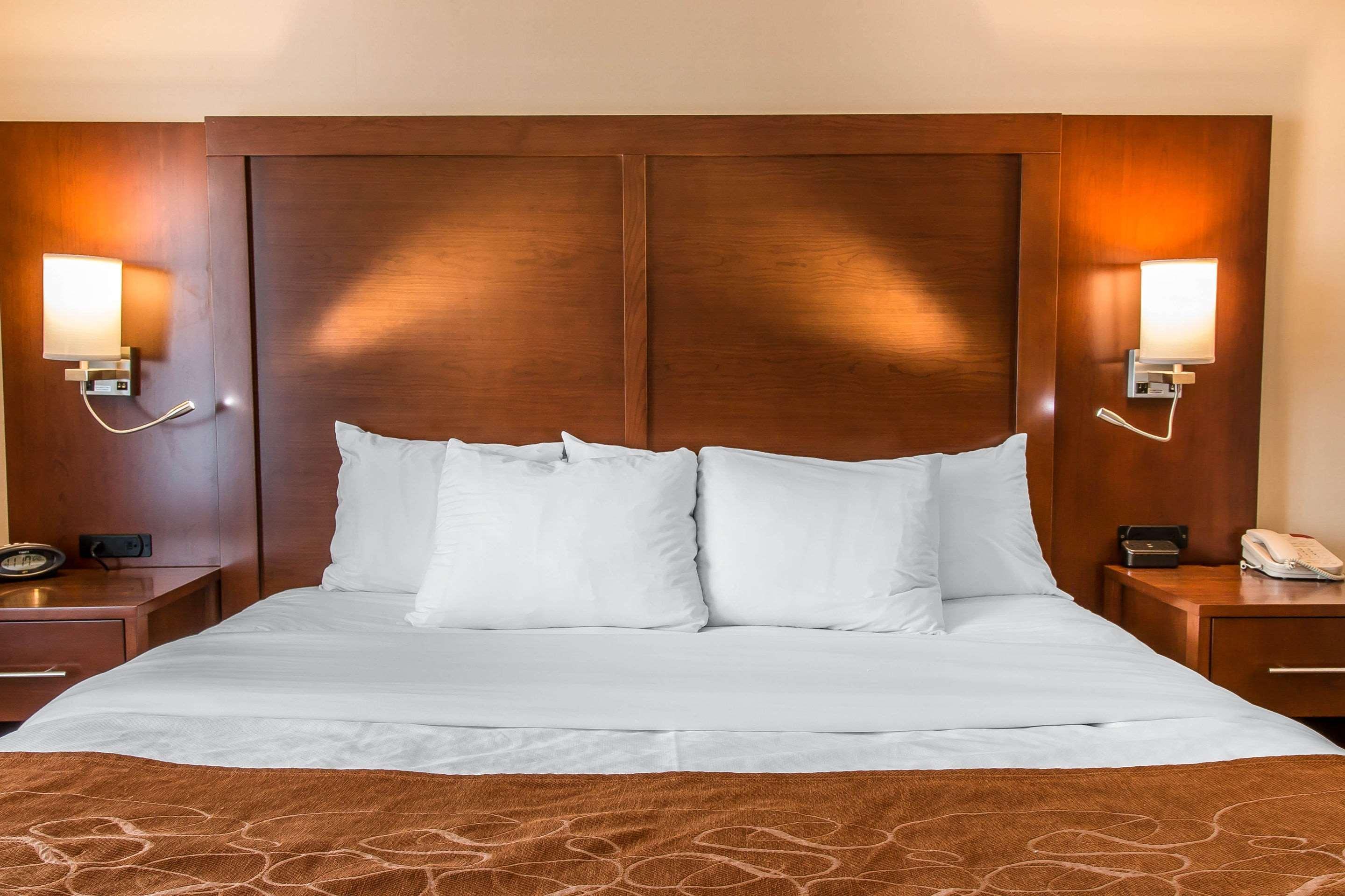 Comfort Suites Wixom Buitenkant foto