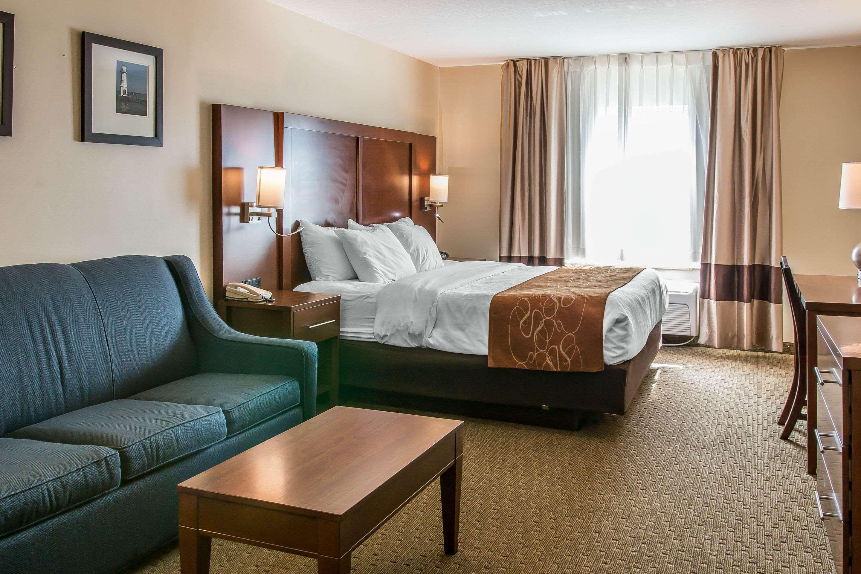 Comfort Suites Wixom Buitenkant foto