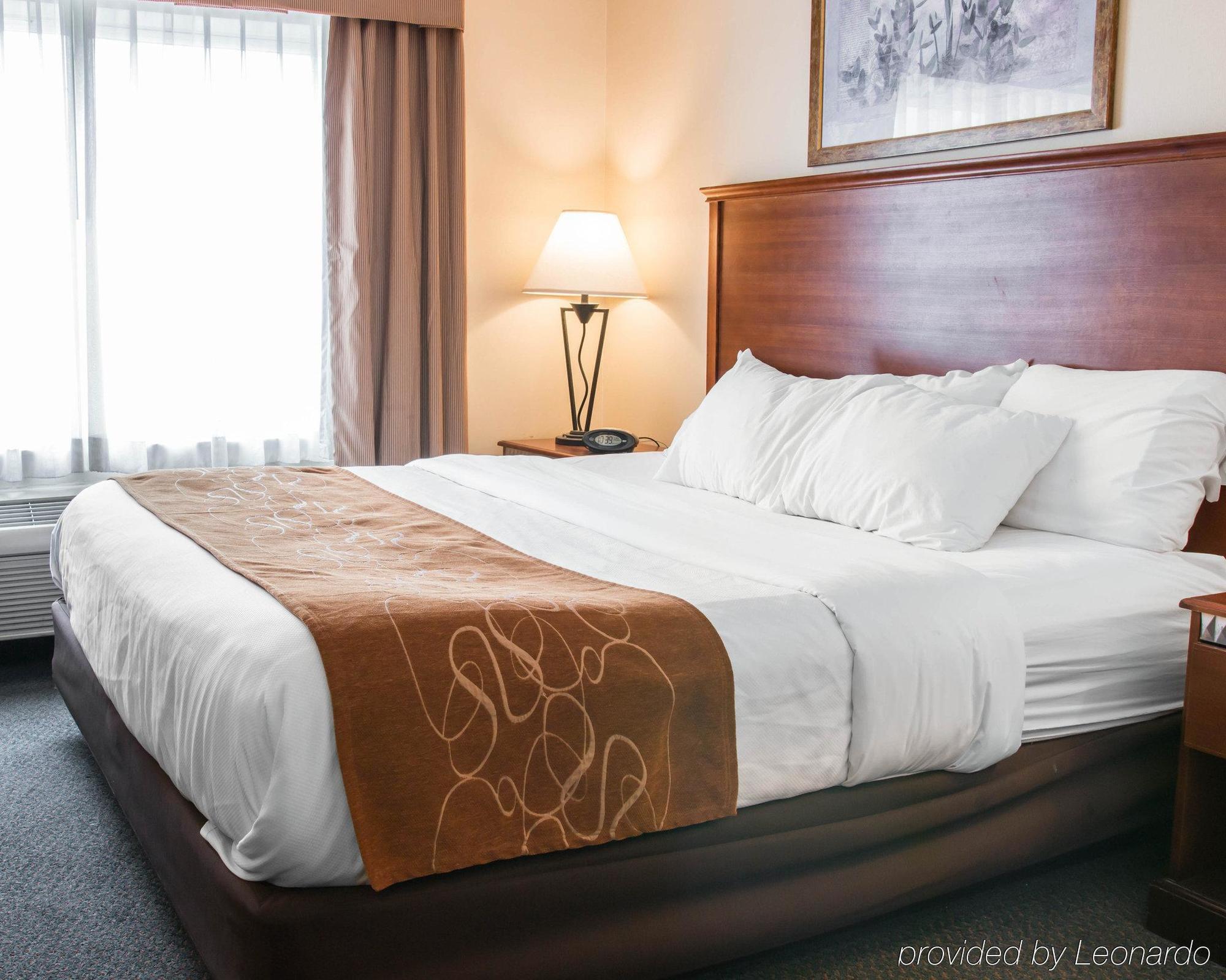 Comfort Suites Wixom Buitenkant foto