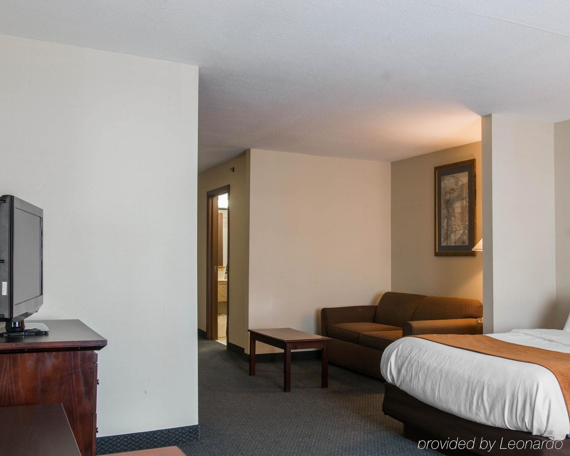 Comfort Suites Wixom Buitenkant foto