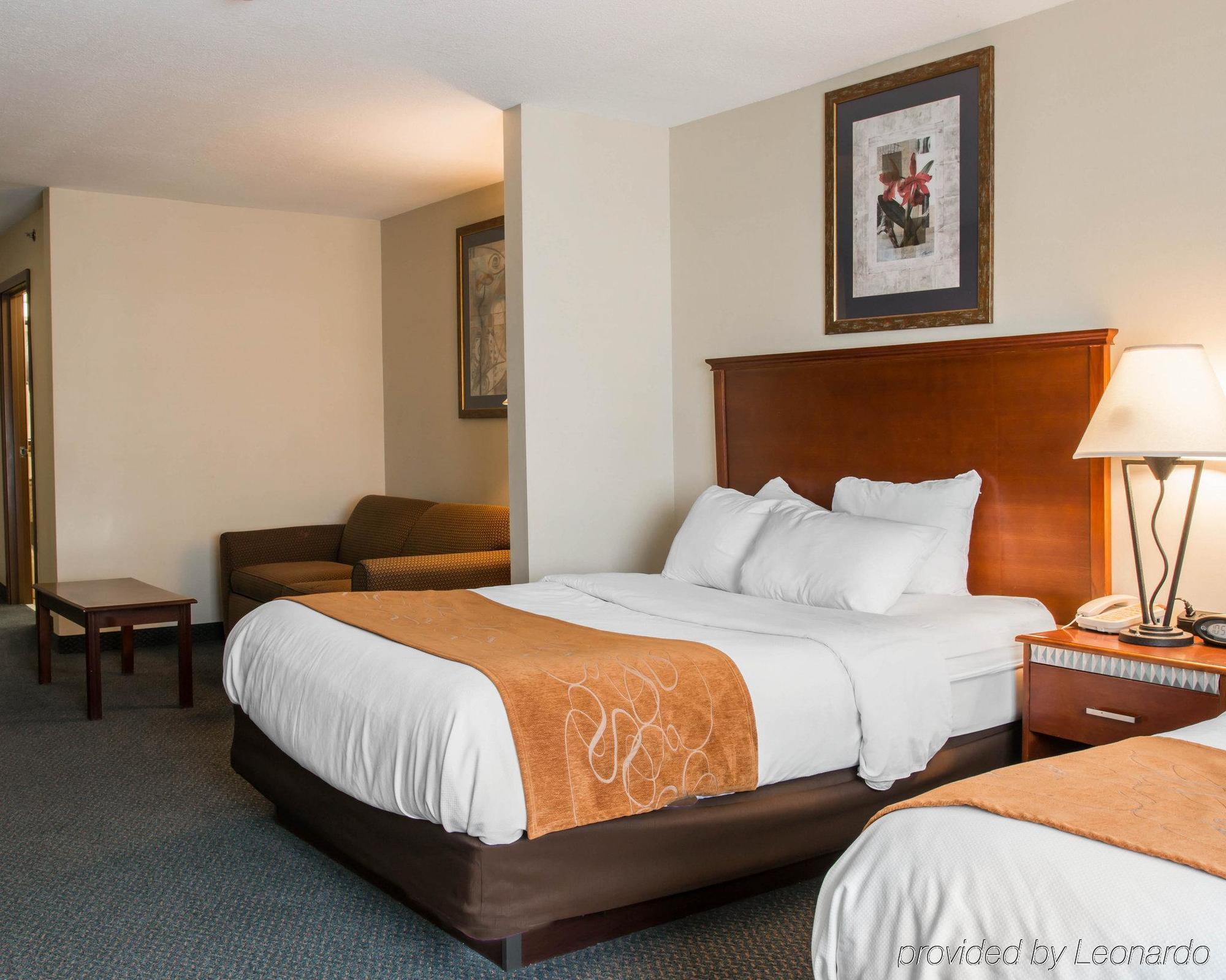 Comfort Suites Wixom Buitenkant foto